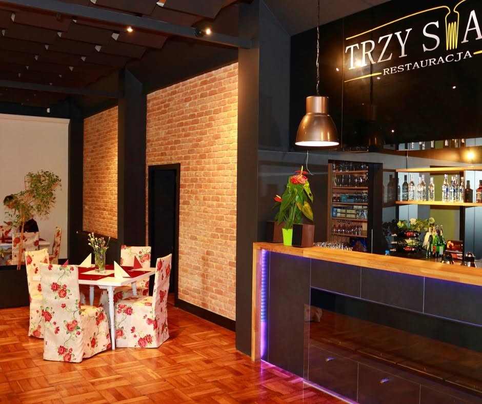 Wnętrze restauracji Trzy Smaki